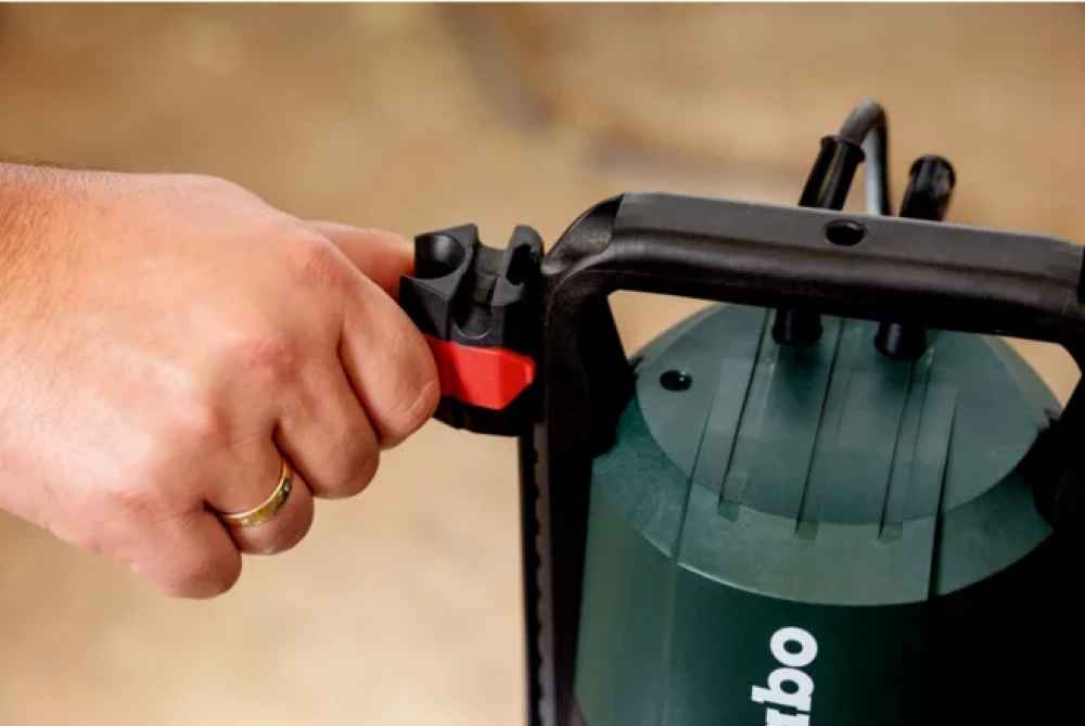 Metabo KP 160-35 SF Kombi Tauchpumpe für Klar-/Schmutzwasser, Überlastschutz